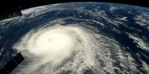 台風〜