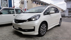 FIT¤Ë¥¹¡¼¥Ñ¡¼¥Ç¥Ã¥É¥Ë¥ó¥°»Ü¹©¡£ ÀŲ¬¸©¤è¤ê