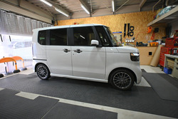 N-BOX morel ¥³¥¹¥Ñ¥×¥é¥ó¤Ç¥¹¥Ô¡¼¥«¡¼¸ò´¹