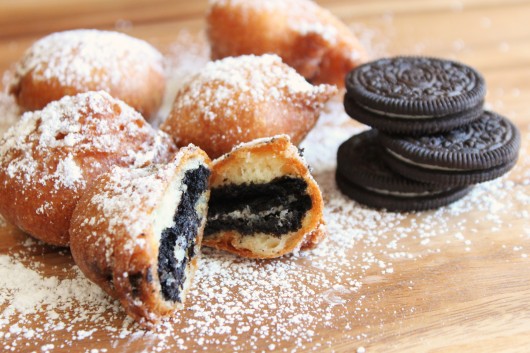 Fried-Oreo-pancake-batter-530x353
