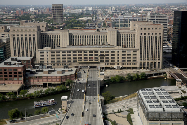 ct-chicago-post-office-project-1029-biz-20151028