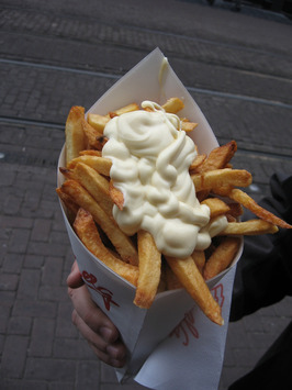cone_full_o_fries_with_mayo_amsterdam_style