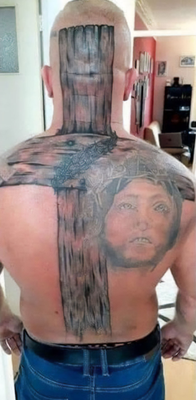 terrible-tattoo-fails-3-636bbfd9308ea__700