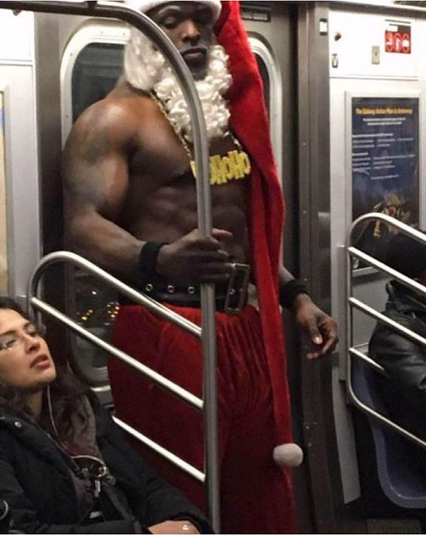 funny-people-on-subway-11-5b2a524055b00__605