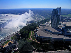 f0035323_7242221