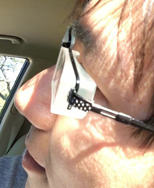 funny-glasses-pictures-21-65803d2aea103__700