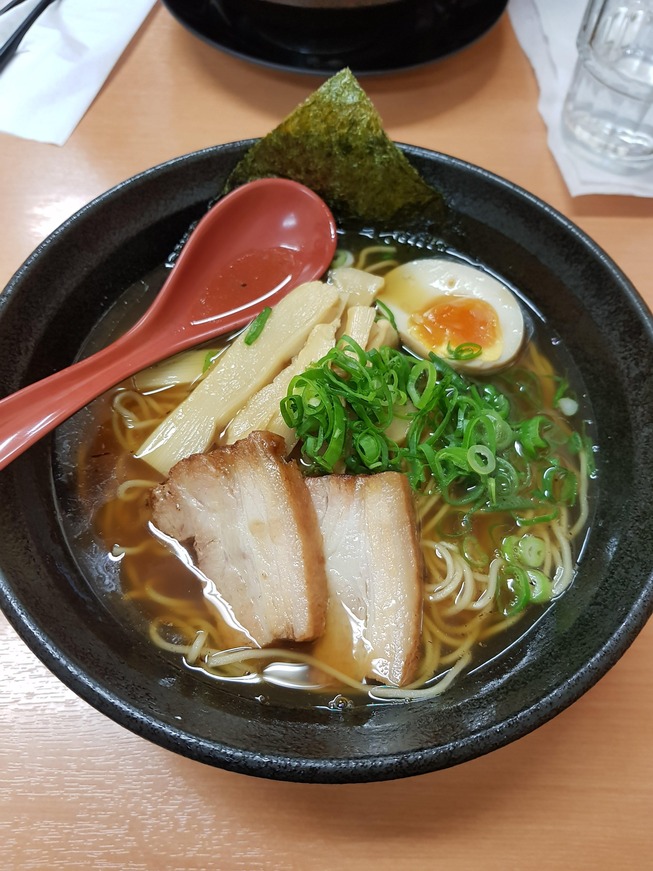 YuExivW