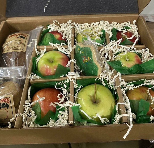 61b1da93f3f33_c67igyzhs1081__700