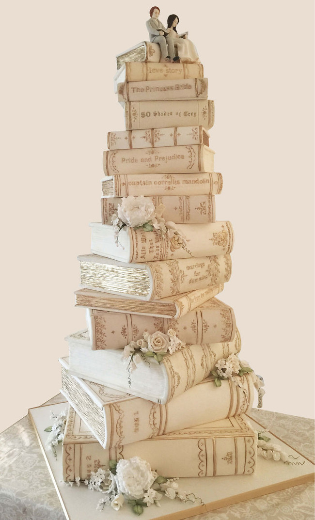 wedding-cakes-87-5f6c7fc49f2b2__700