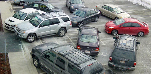 car-parking-fails-06-6a50b757c06(1)