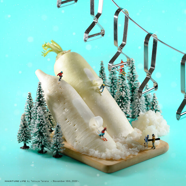 Meet-the-small-and-creative-world-of-artist-Tatsuya-Tanaka