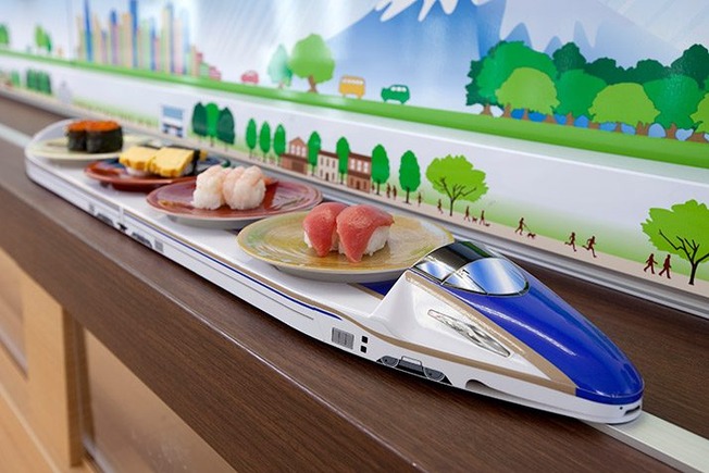 1905140600_1-714x476