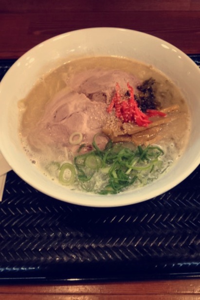 14 - Tonkotsu ramen