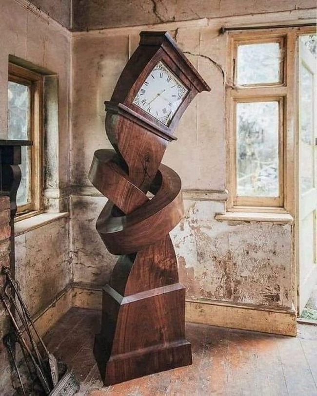 interesting-old-abandoned-houses-pictures-18-64f81dec50339__700