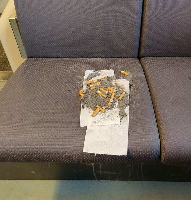 62fb82eb79c89_infuriating-public-transportation-passengers