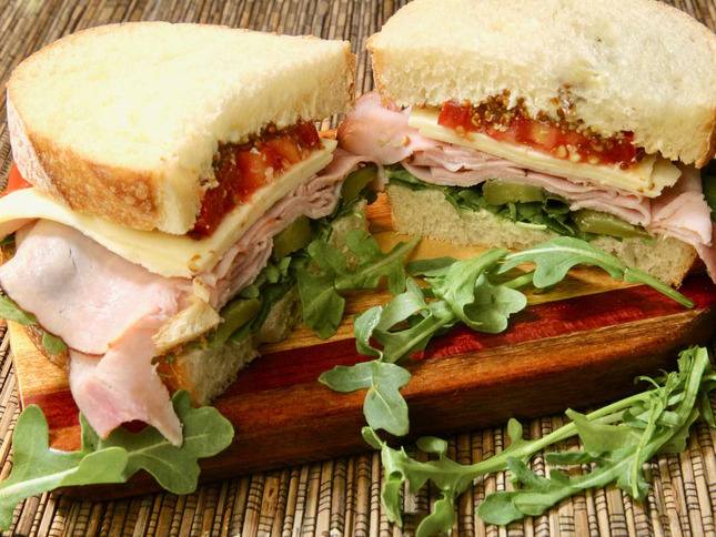 8737059_Ploughmans-Sandwich_Pat