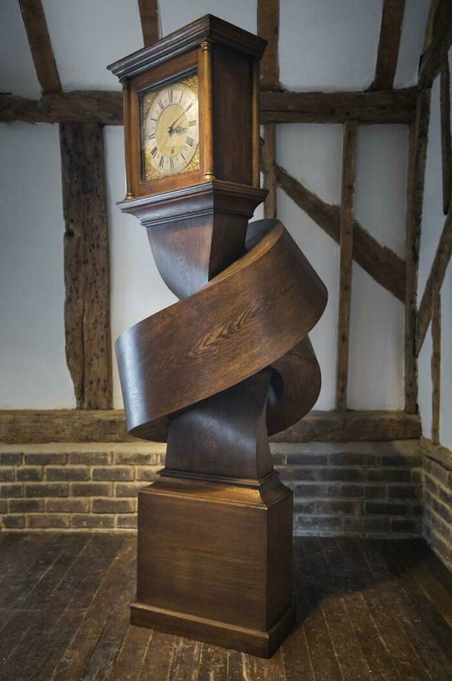 619793b6de3cb_Grandfather-Clock__700