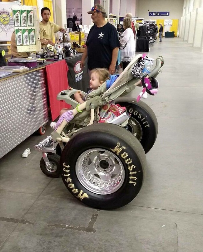 BvzipyJhGnA-png__700