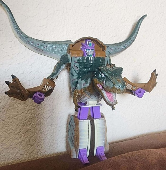 66ffeb5f94285_toy-design-fails-pics