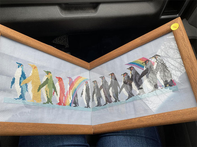 weird-secondhand-findings-116-644232ec15094__700