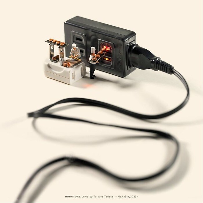 Meet-the-small-and-creative-world-of-artist-Tatsuya-Tanaka