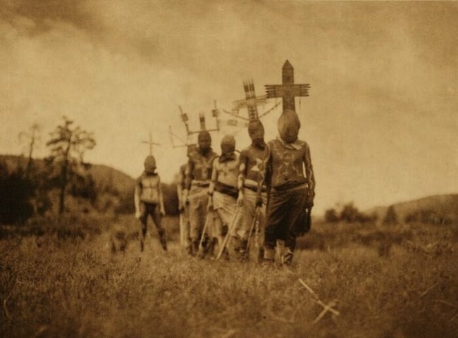 67dd5bbae858e_old-creepy-pics