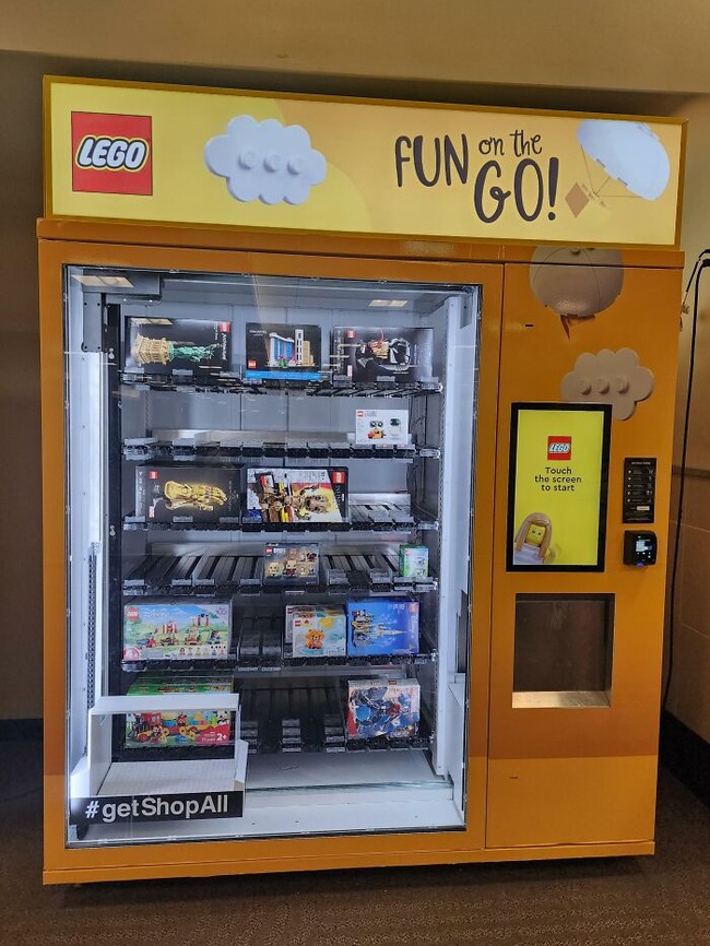 664f065023c1d_unusual-vending-machines-dispensers
