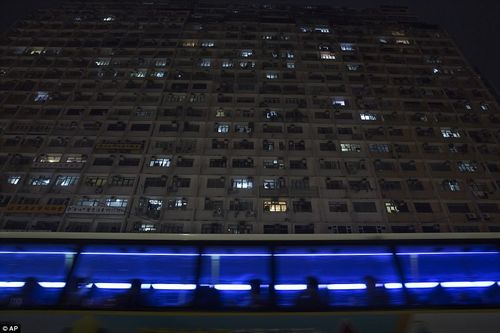 4026008B00000578-4491204-image-a-22_1494406096252
