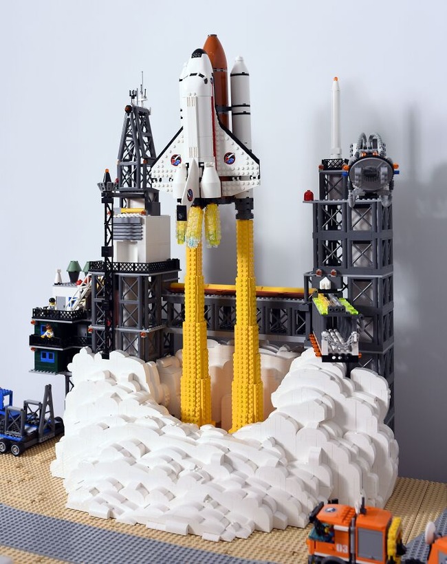 677ba3fd44b76_cool-lego-builds (1)