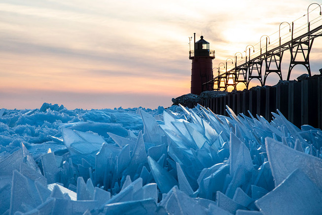 ice-shards-frozen-lake-michigan-5c937f18afd19__880