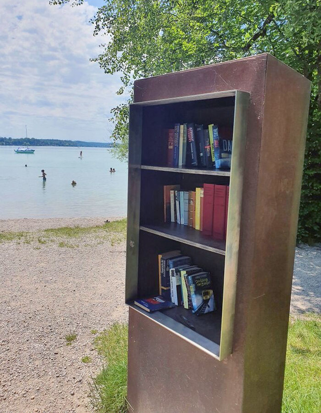 funny-interesting-beach-things-7-62bdab15ae50b__700
