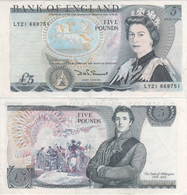 LY21 669751