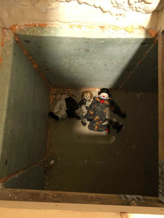 67ff75b72925d_creepy-discoveries-in-new-houses