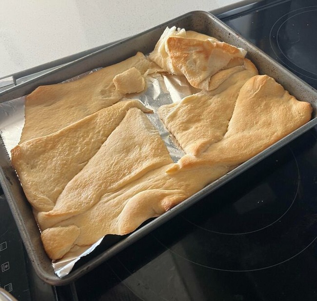 661fc6ff6ffbb_funny-cooking-kitchen-accidents (1)