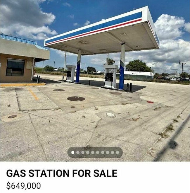 67b8774ebe085_idiots-facebook-marketplace-pics