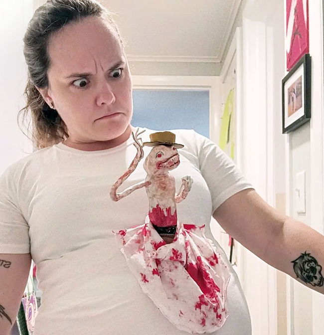 halloween-creative-costume-pics-57-6719072b9e3b3__700