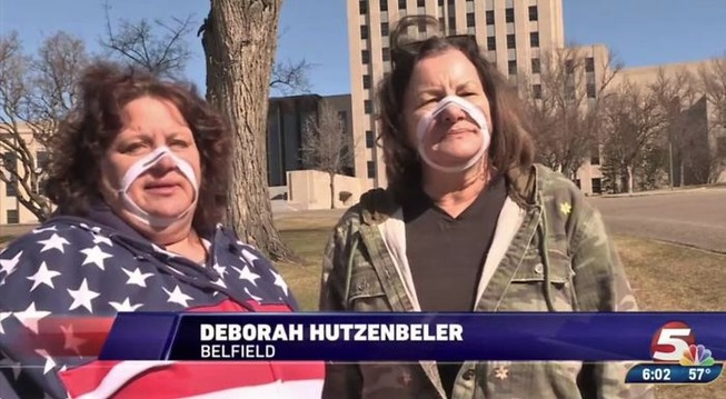 1-5efad7f5eaee8__700