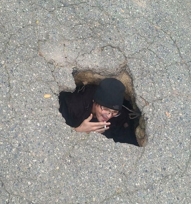 67f3a49c05520_people-photographed-something-dangerous