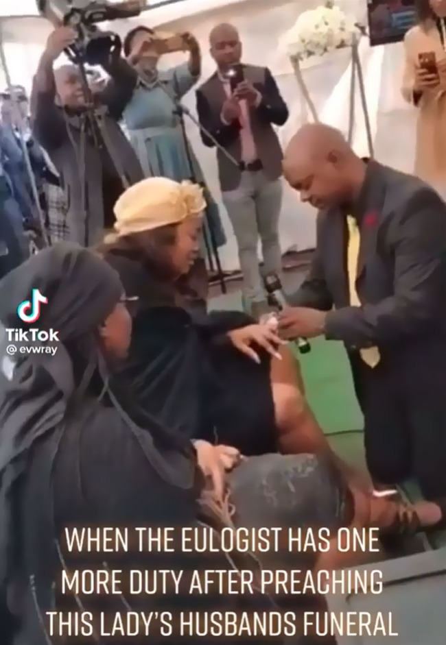 thats-it-im-proposal-shaming-4-643cfd7348be0__700 (1)