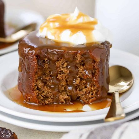 Sticky-Toffee-Pudding-1-4