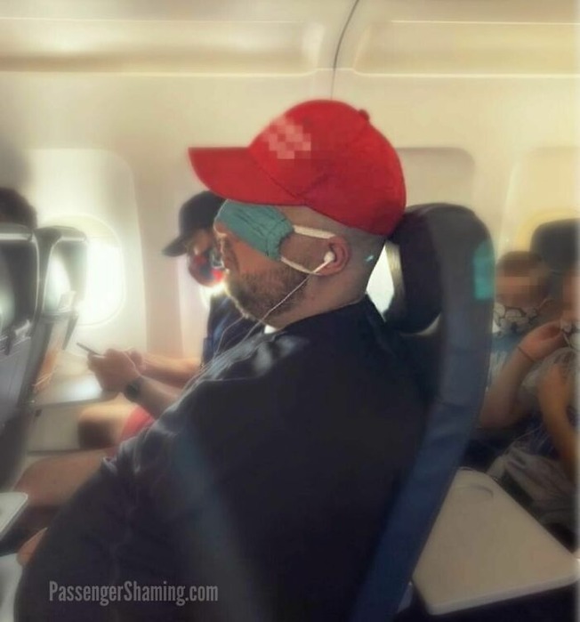 CB_lIpylCJV-png__700