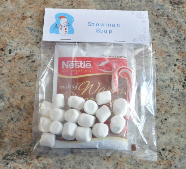 61b1d63359fd5_dxi36d4uzx521__700