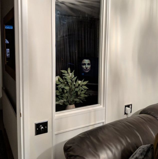 1110252336478330880-png__700