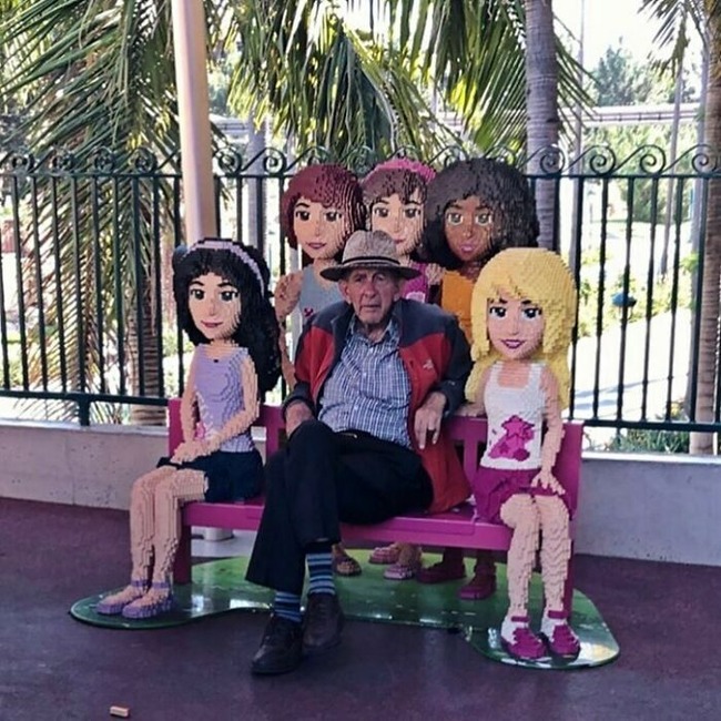 B4ERVz6pG1o-png__700