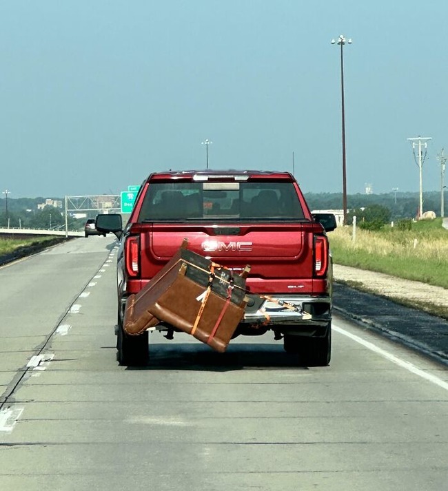677cf6233c9c5_idiots-in-cars