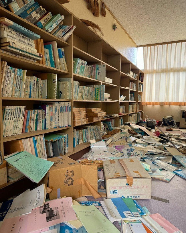 i-have-explored-abandoned-places (1)