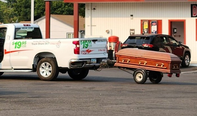 uhaul-fail-pics-7-6503ff5a18cd1__700