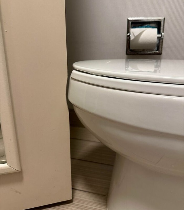 6882160dc29a9_worst-hotel-fails