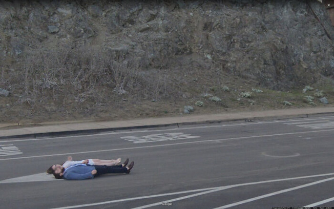 google-street-view-funny-pics-jon-rafman-108-605c5aeeee909__700