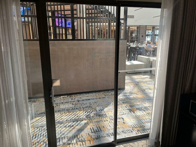 688210744a749_worst-hotel-fails